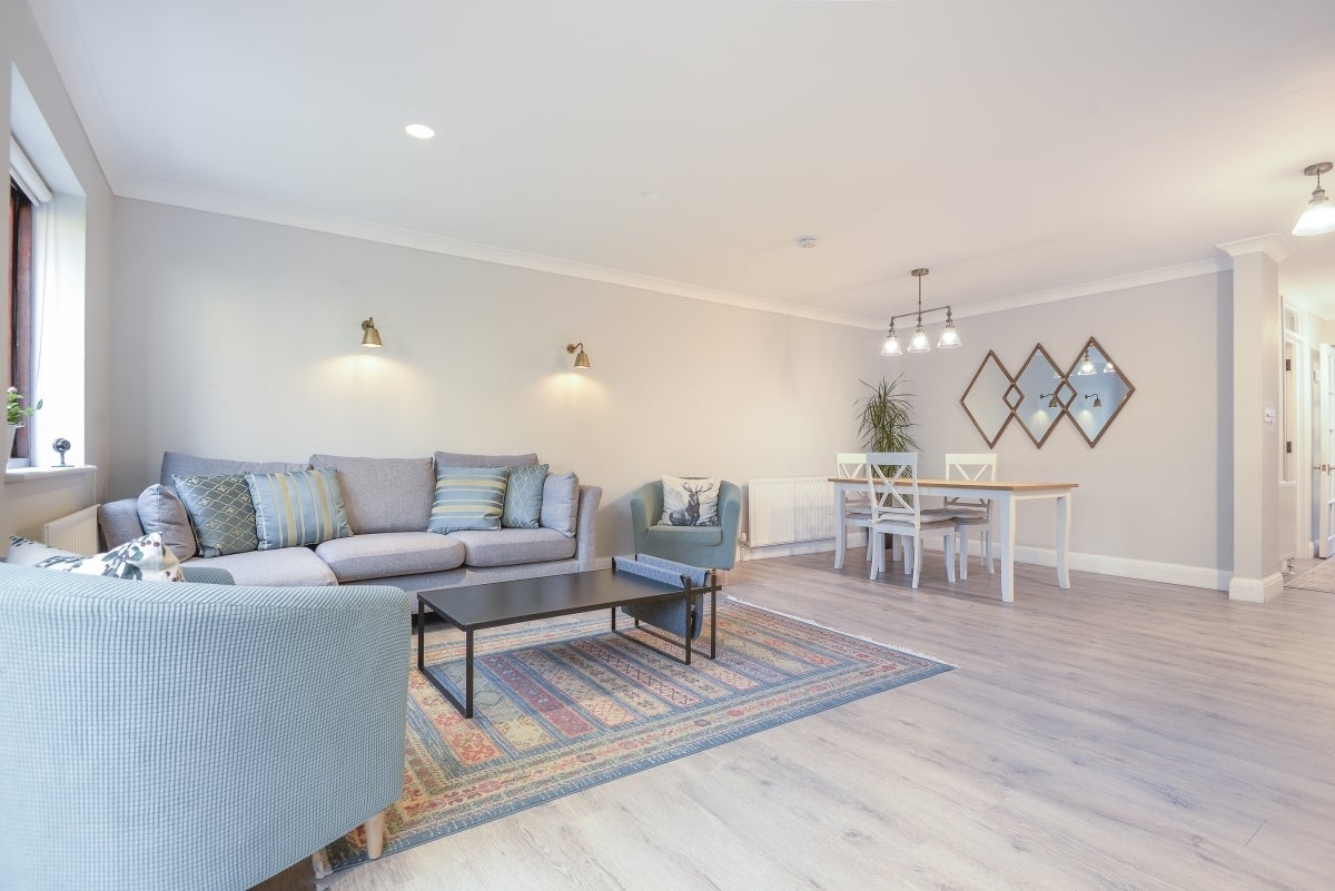 House Aubyn Square in Greater London
