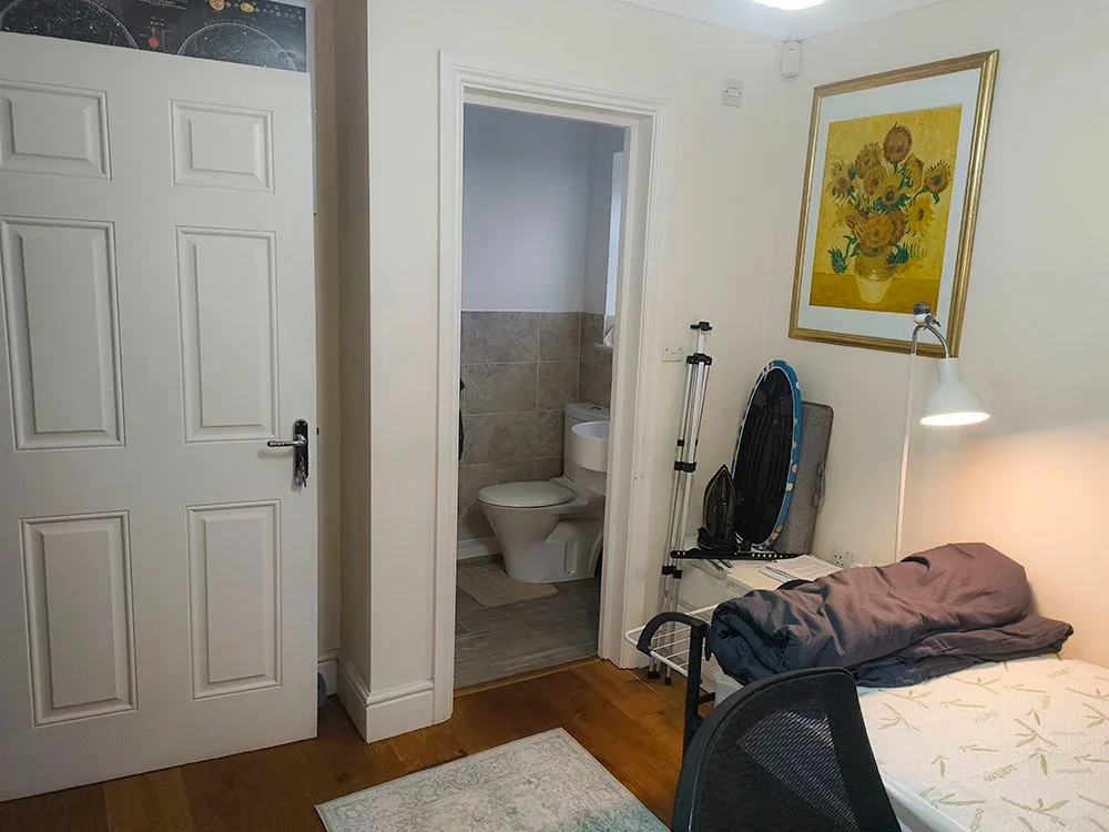 Room Brighton Road in Reigate and Banstead