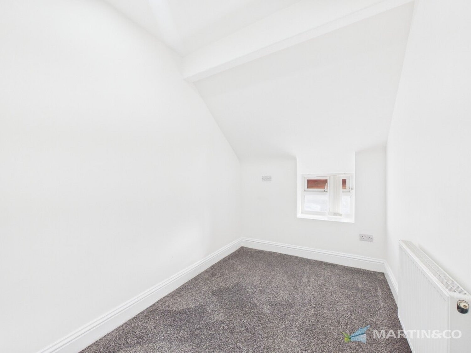 Flat Balmoral Road in Blackpool