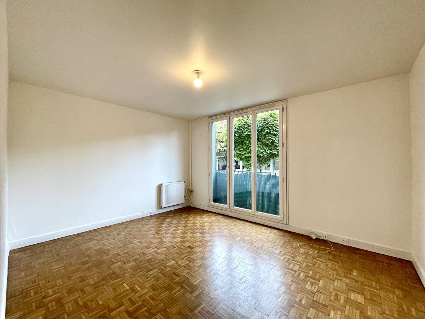 Flat Rue du Gué aux Aurochs in Maisons-Alfort