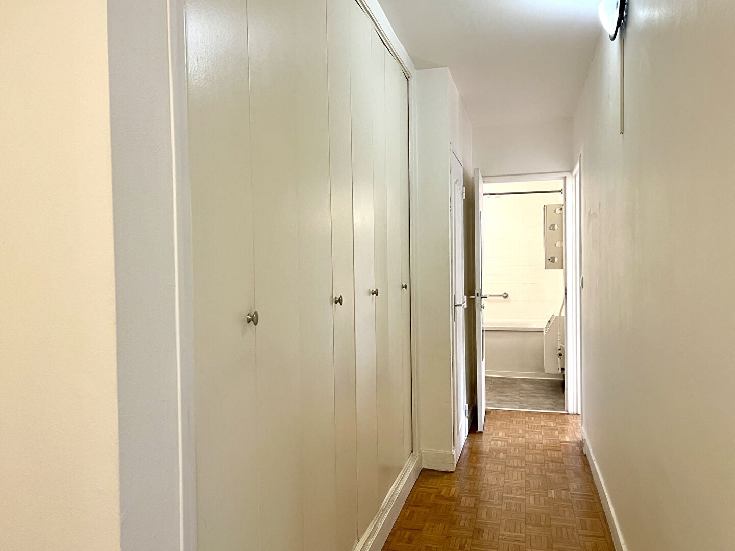 Flat Rue du Gué aux Aurochs in Maisons-Alfort