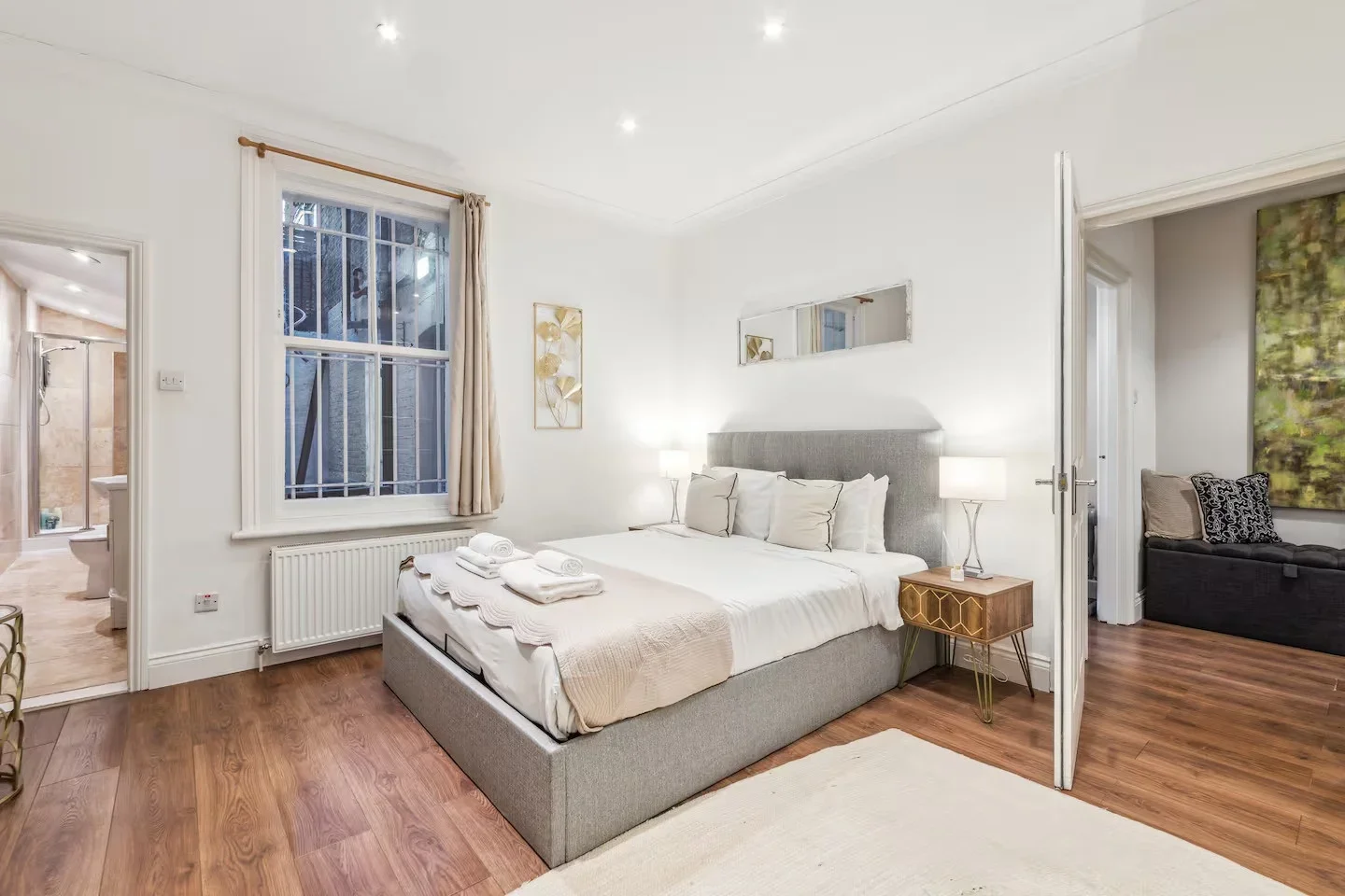 Flat Philbeach Gardens in Greater London