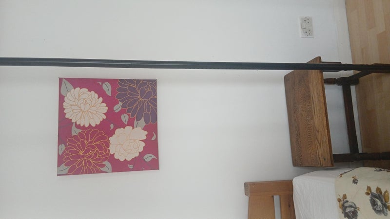 Room Harvist Road in Greater London