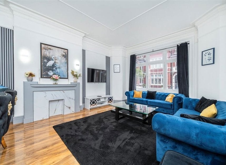 Flat Cabbell Street in City of Westminster
