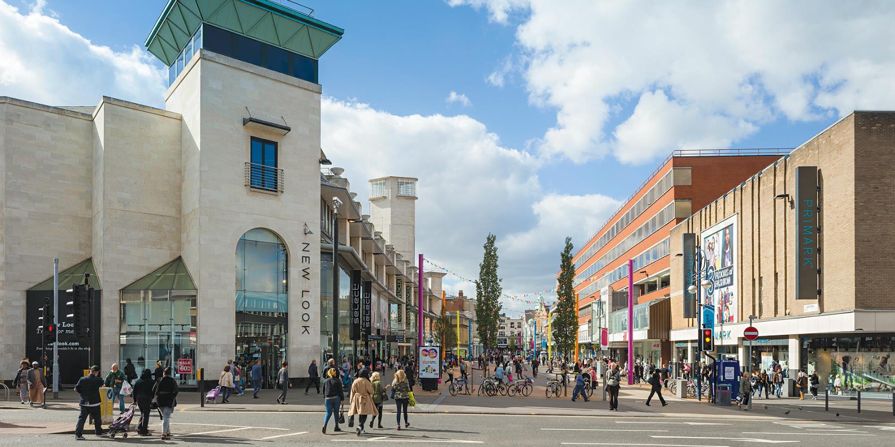 Flat Humberstone Gate in Leicester
