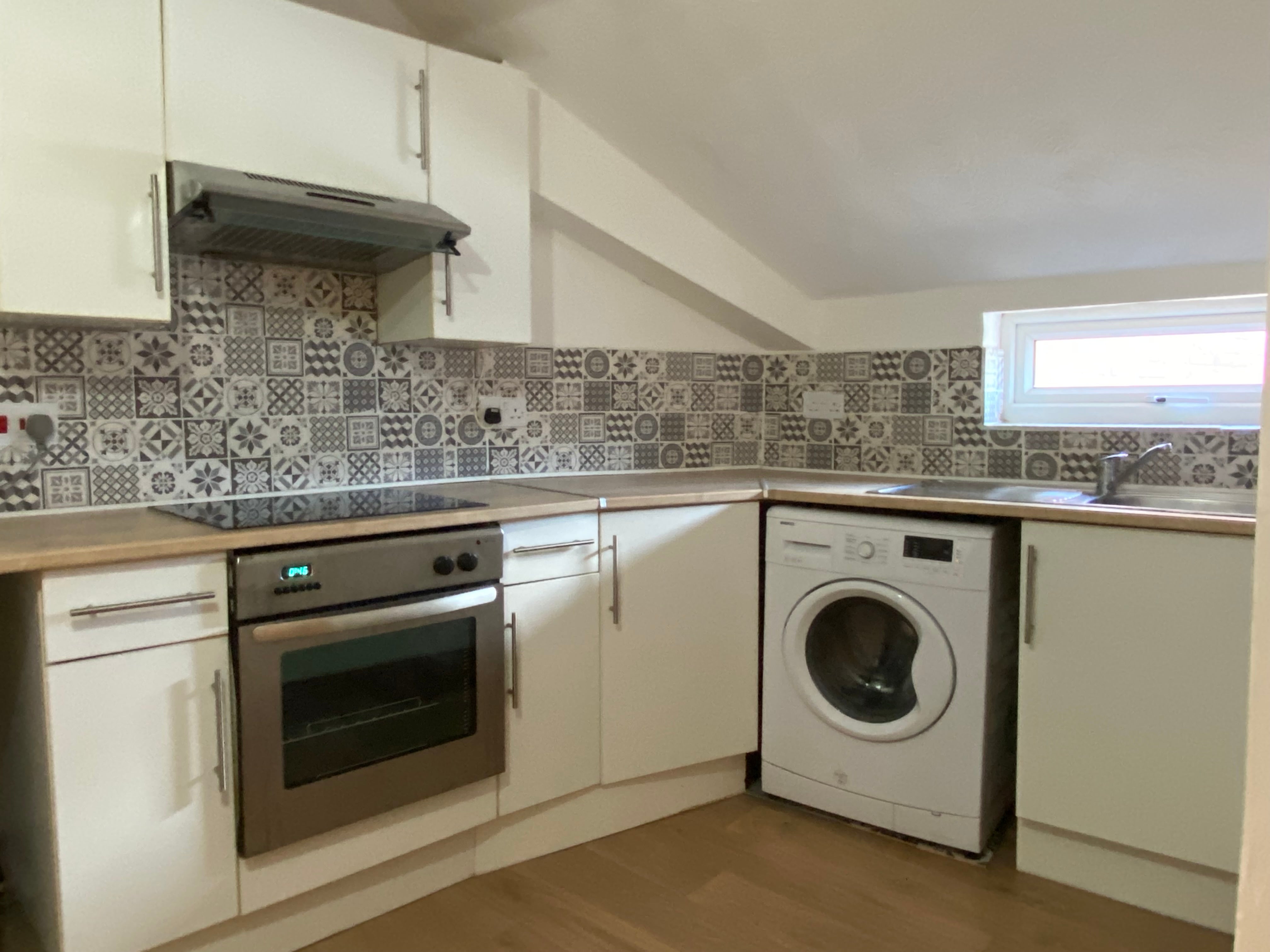 Flat Humberstone Gate in Leicester