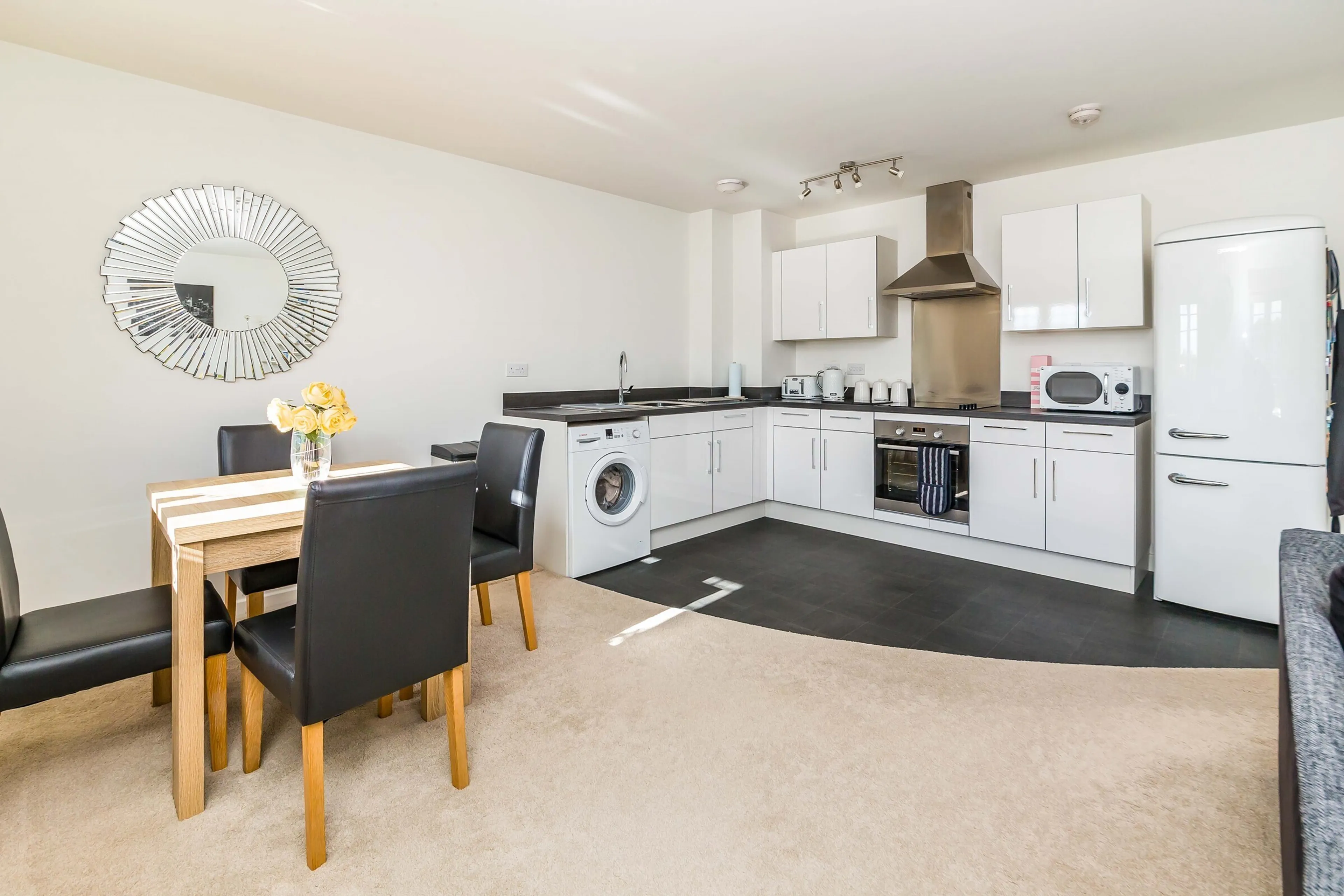 Flat Somerley Drive in Crawley
