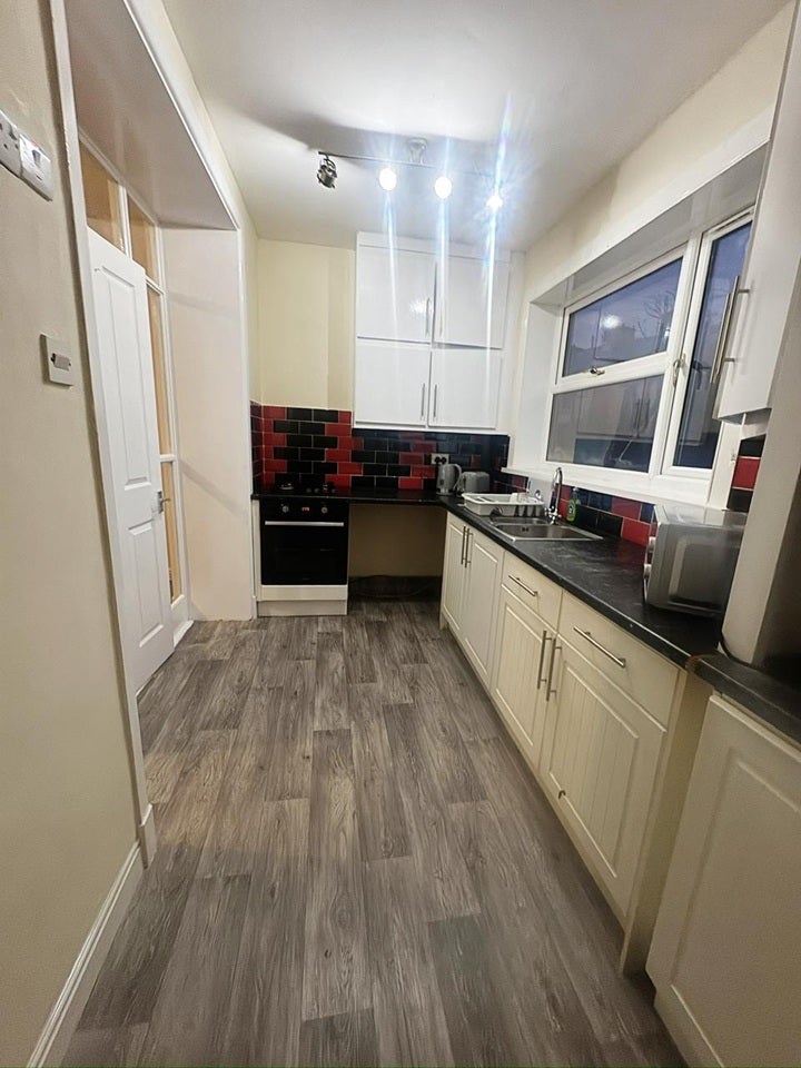 Room Russell Place in Hyndburn