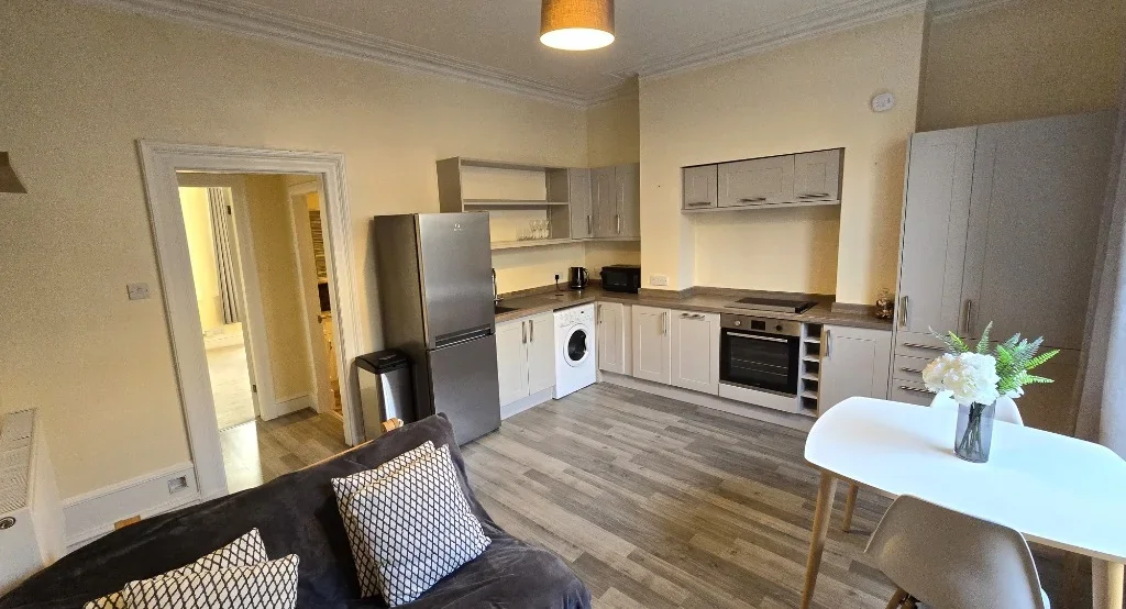Flat Union Grove in Aberdeen City