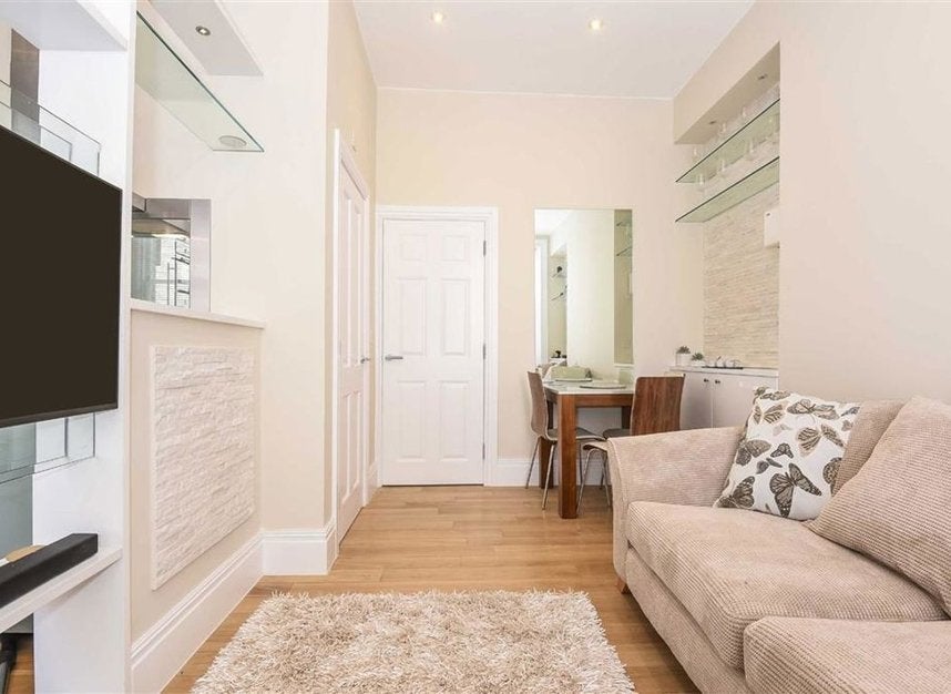Flat Wells Street in City of Westminster