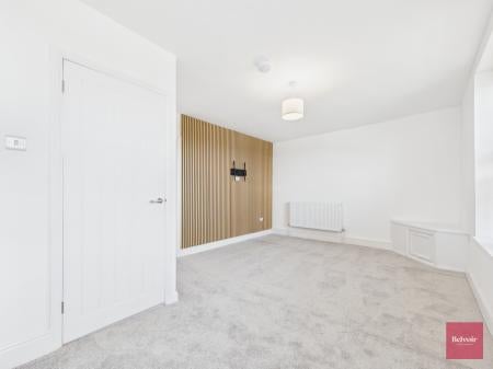 Flat Sutcliffe Lane in Gowerton