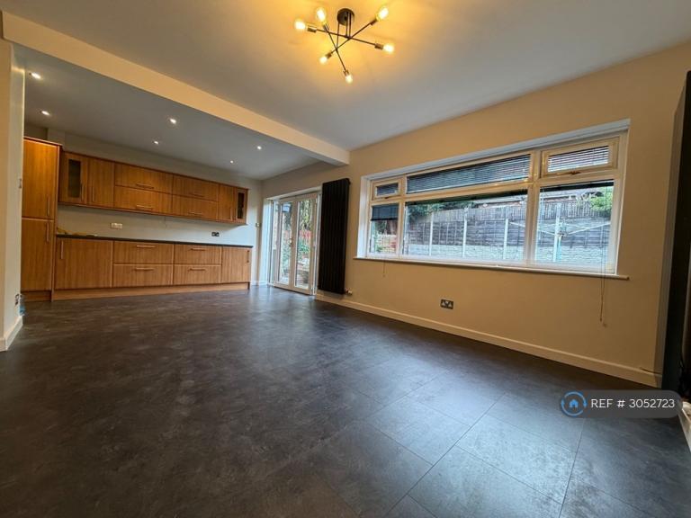House Park Lane in Whitefield