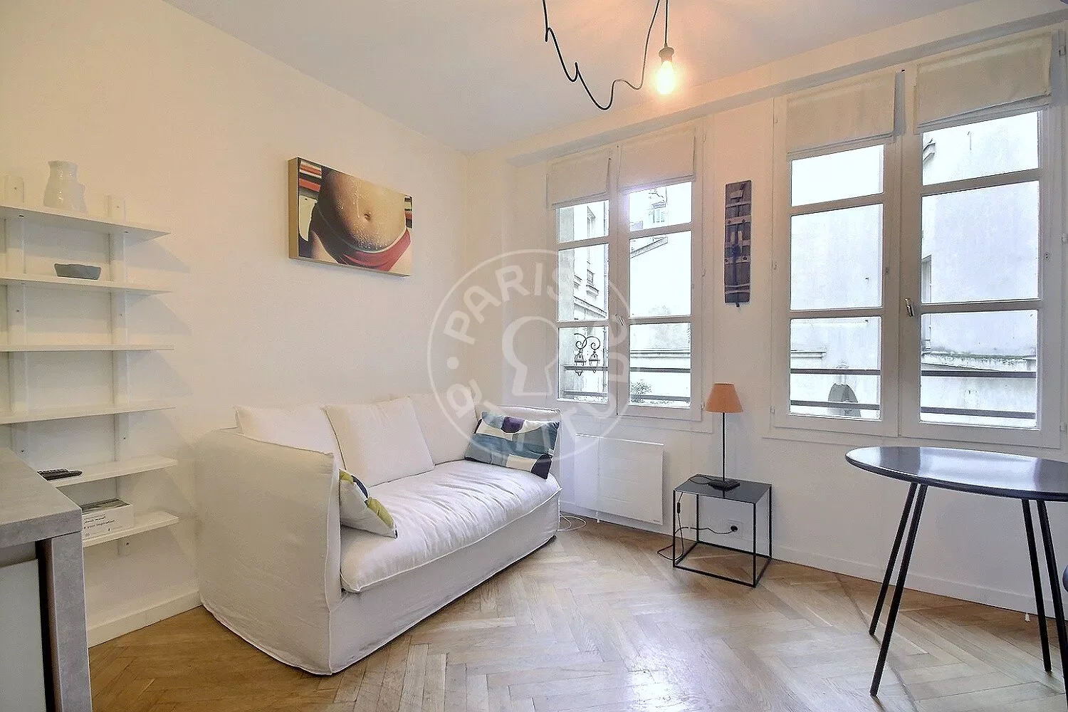 Appartement Rue des Écouffes à Paris