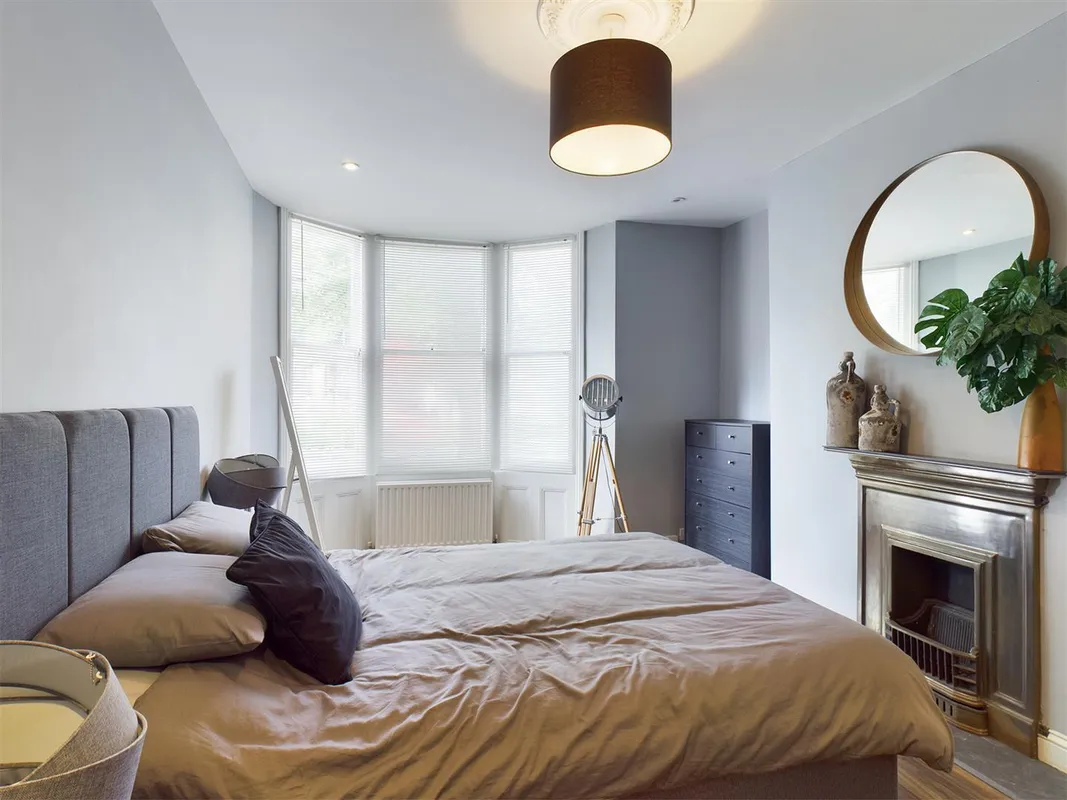 Flat Grand Parade in Brighton