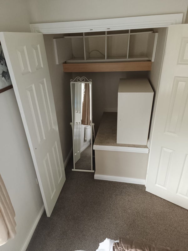 Room Dewi Pritchard Field in Bridgend