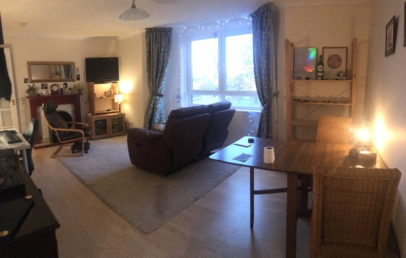 Room Langlands Court in Glasgow