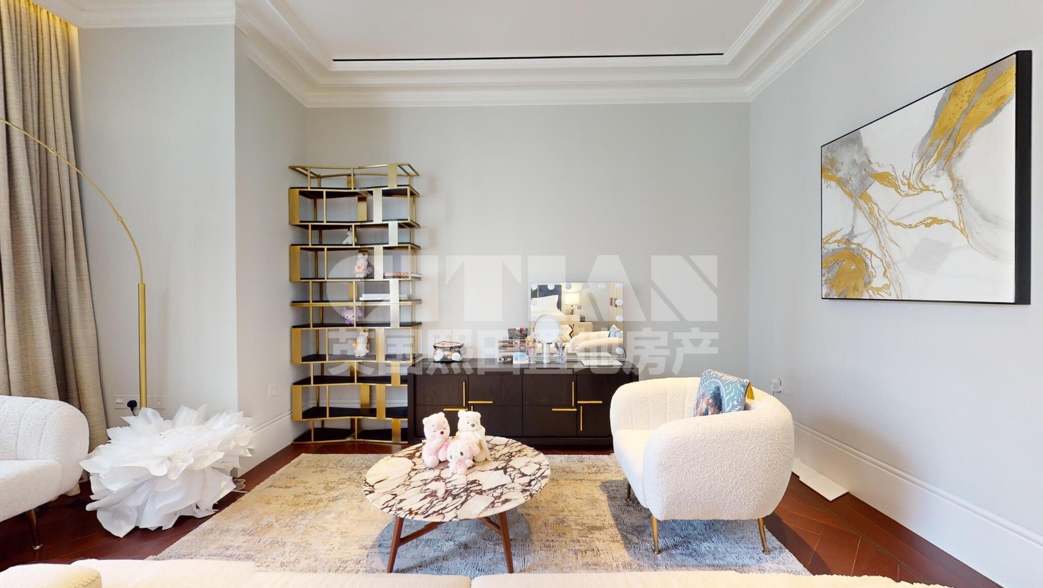 Flat Whitehall in City of Westminster