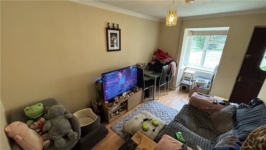 House Odell Close in Kempston