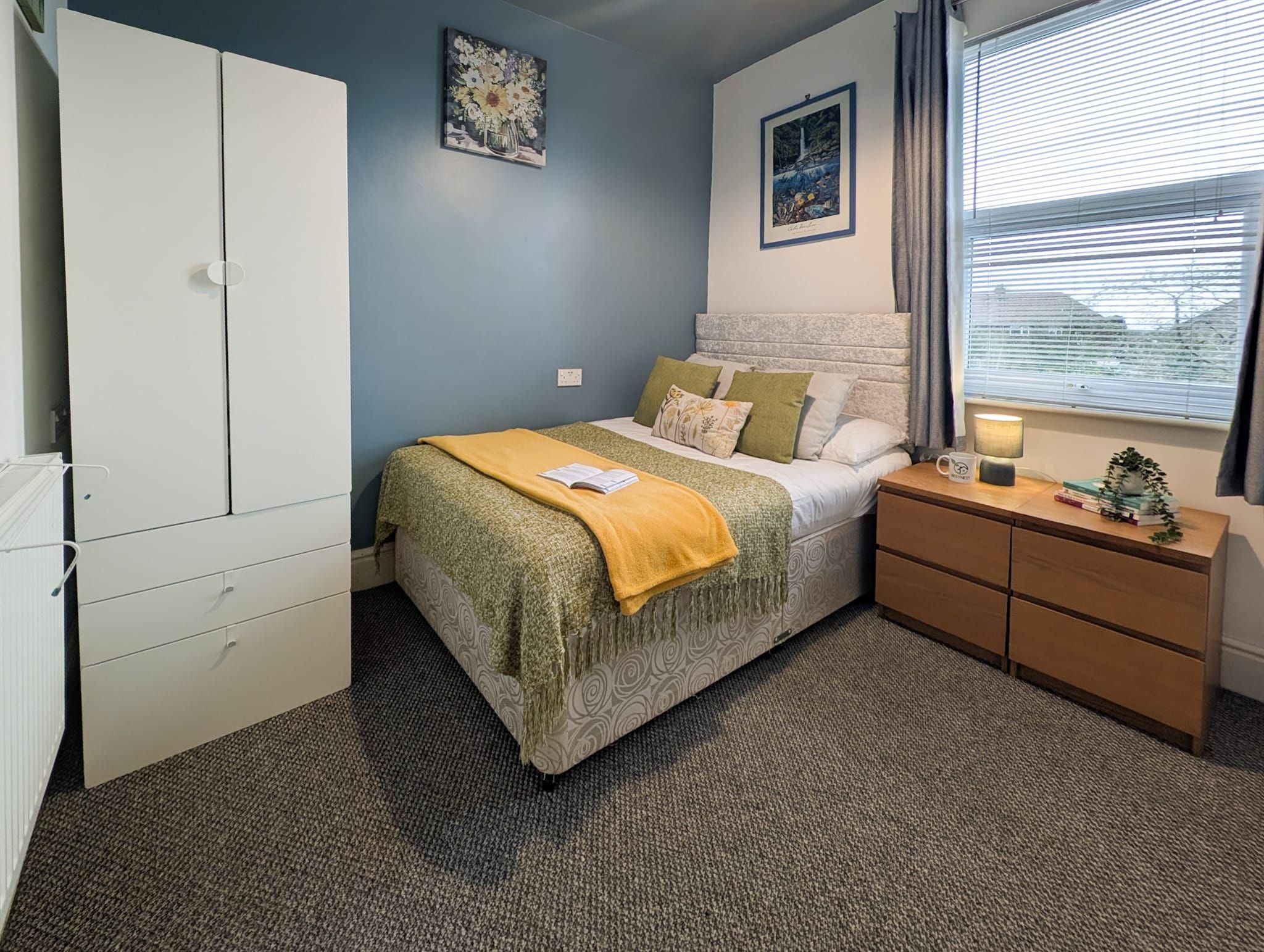 Room West Street in Crewe