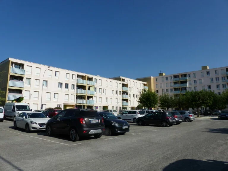 Appartement Boulevard Pierre et Marie Curie à Pierrelatte