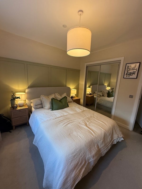 Room Brunner Road in Greater London