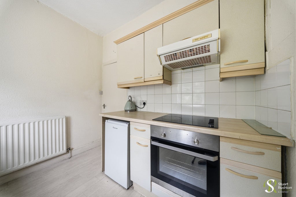 Flat Manchester Road in Wilmslow