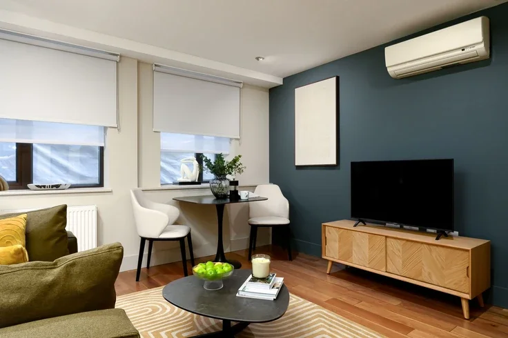 Flat Eastcheap in City of London