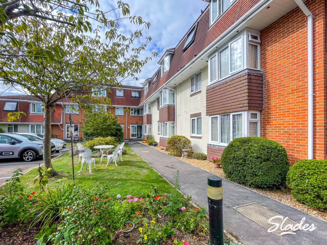 Flat Thurlow in Golborne