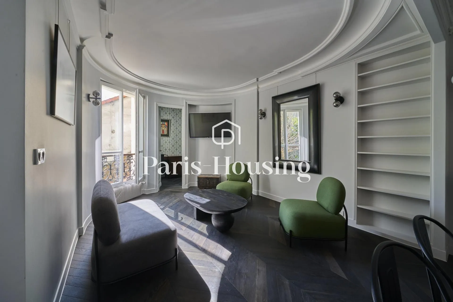 Flat Avenue Georges Bernanos in Paris