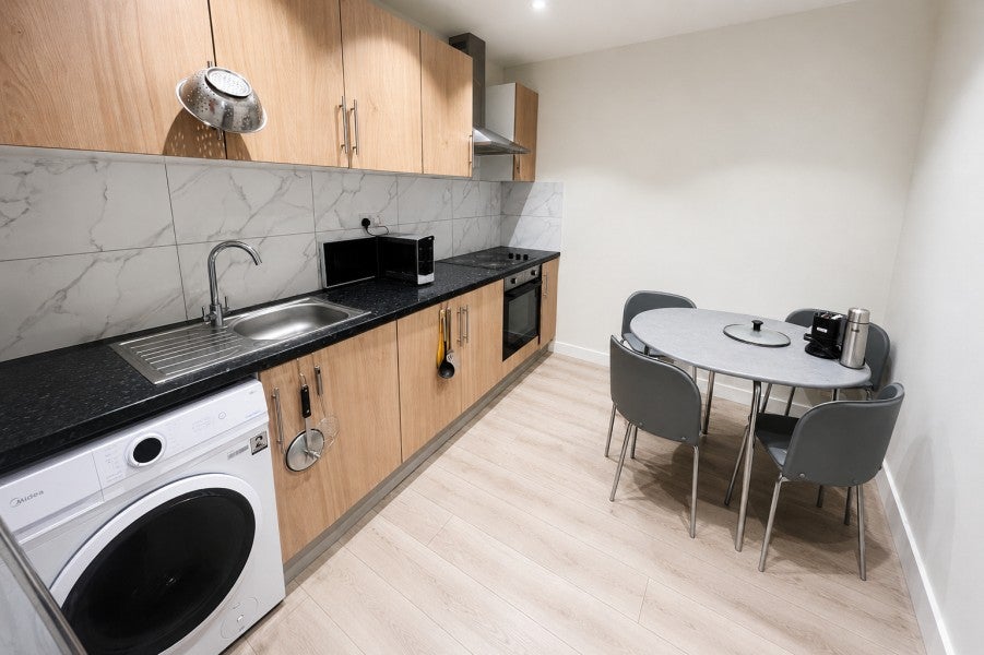 Room Lime Grove in Guildford