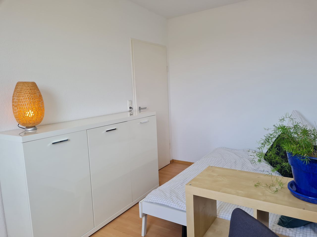 Zimmer Alfred-Delp-Straße in Mainz