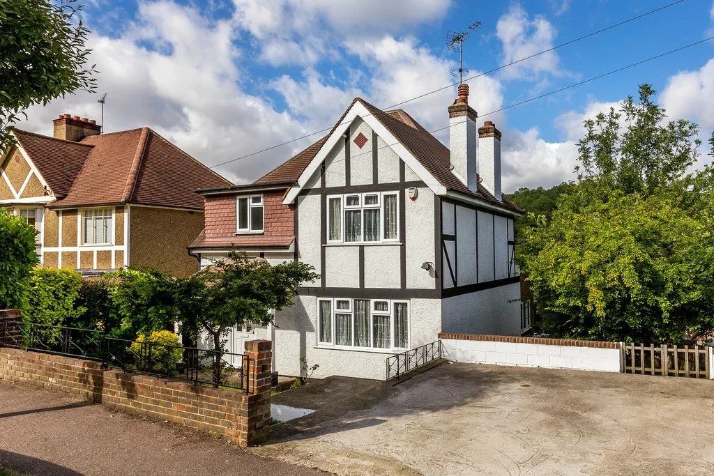 House Lodge Hill in Greater London