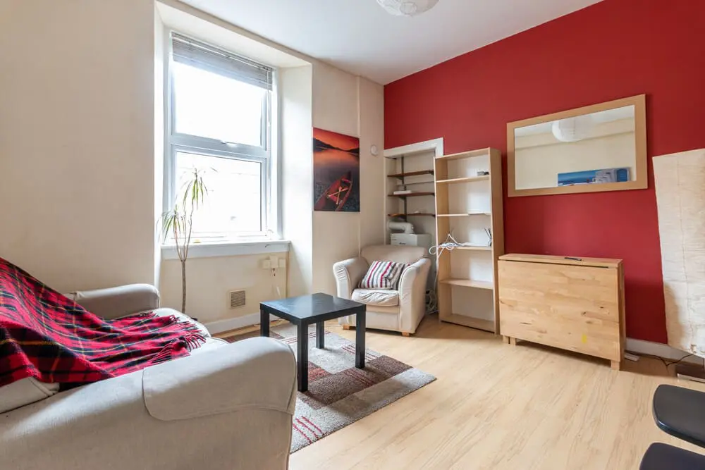 Flat Murdoch Terrace in City of Edinburgh