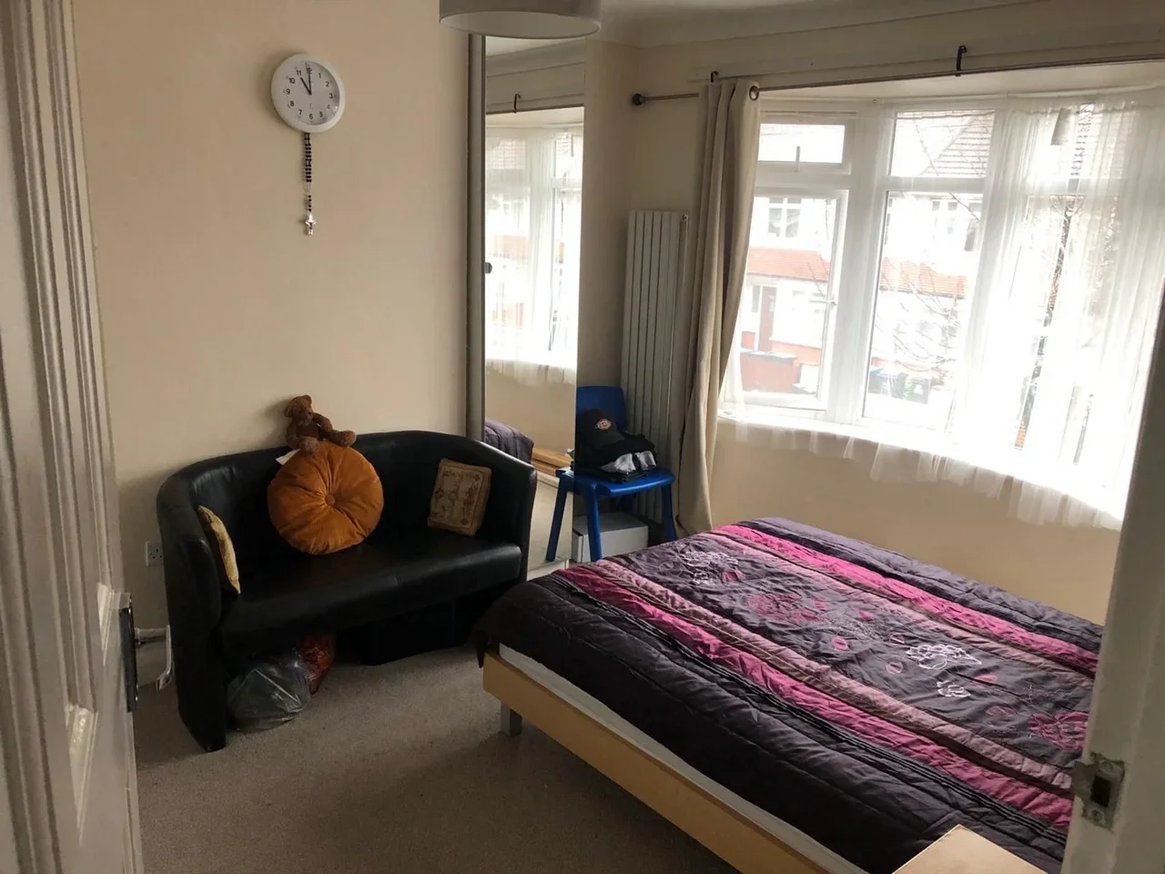 Room Warlingham Road in Greater London