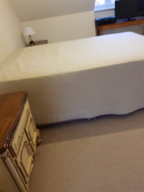 Room Start Hill in Uttlesford