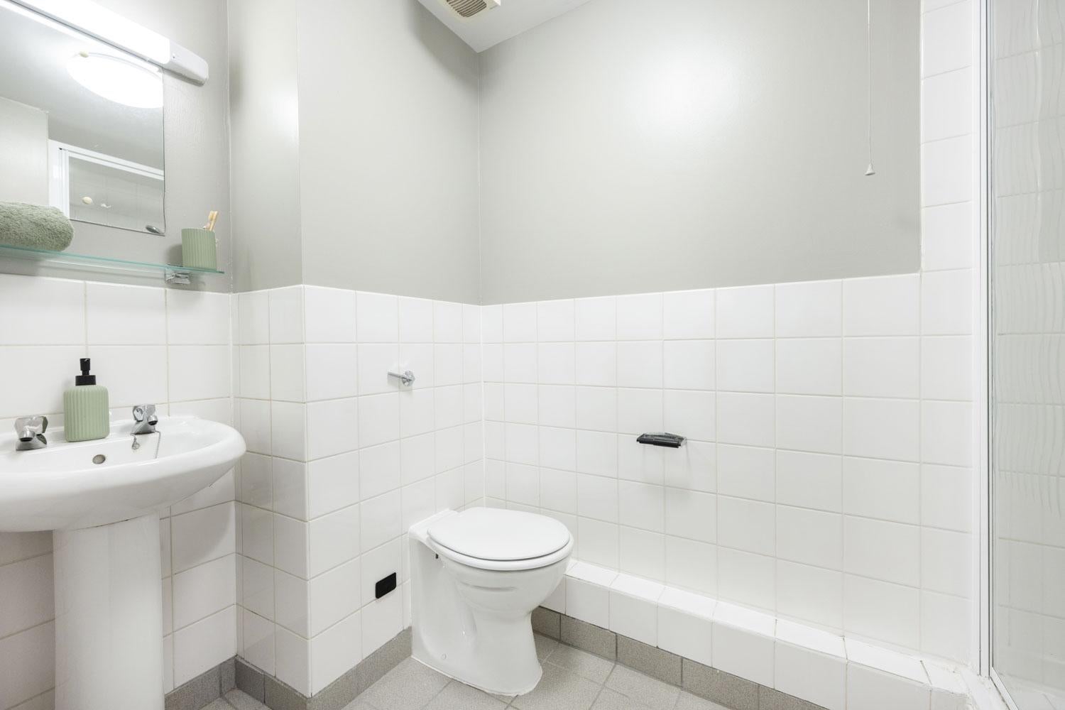 Room Curzon Street in Nottingham