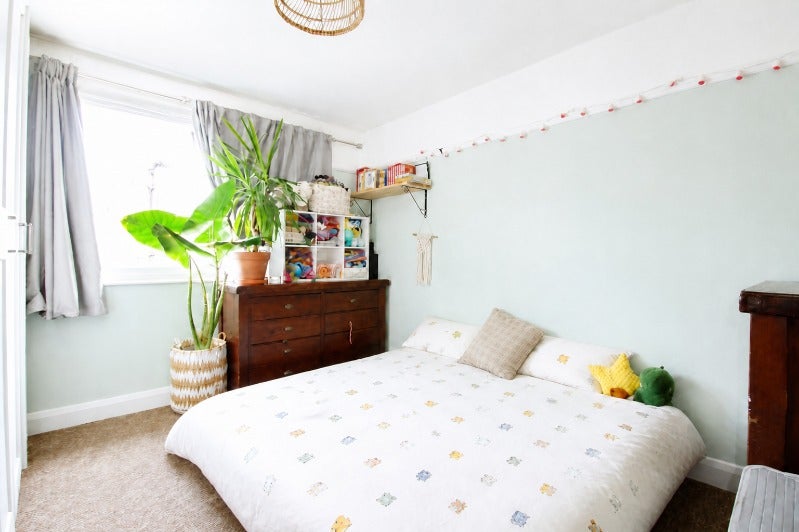 Flat Lancaster Close in Greater London