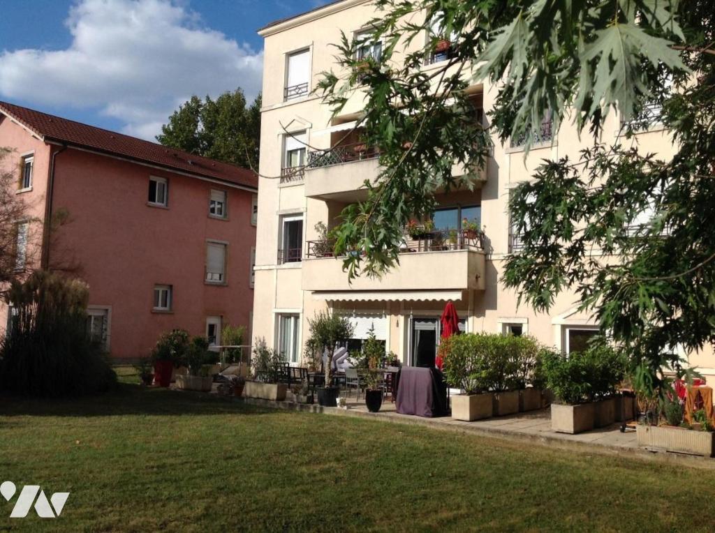 Appartement Avenue de Champagne à Champagne-au-Mont-d'Or