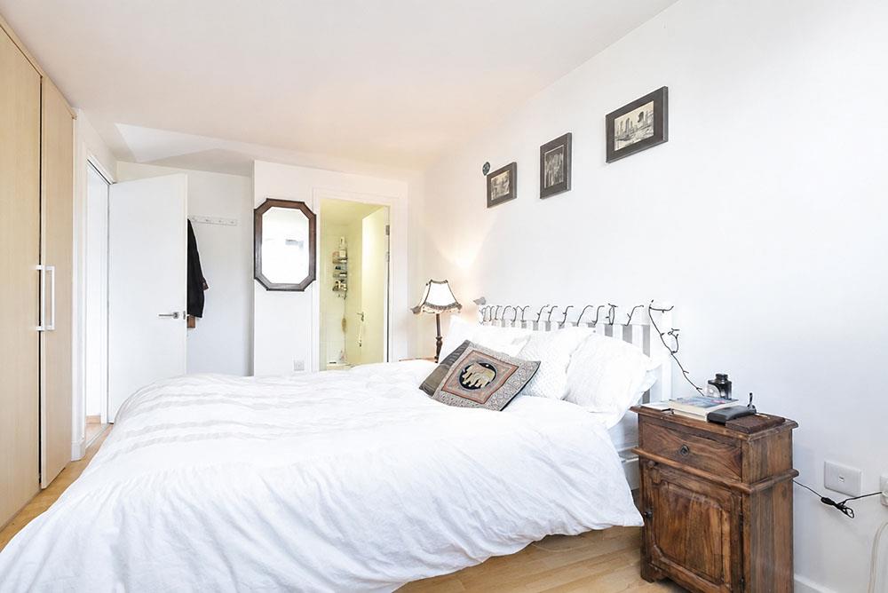 Flat Allsop Place in City of Westminster
