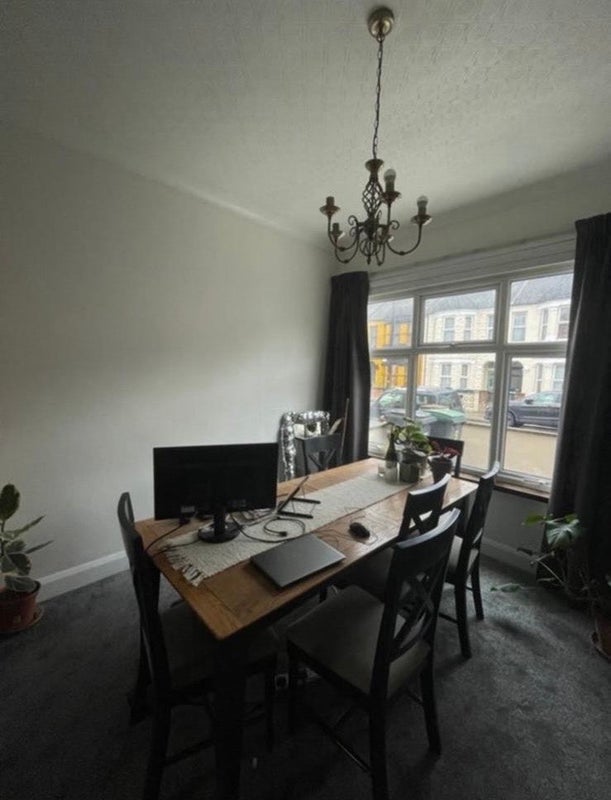 Room Chesterfield Gardens in Greater London