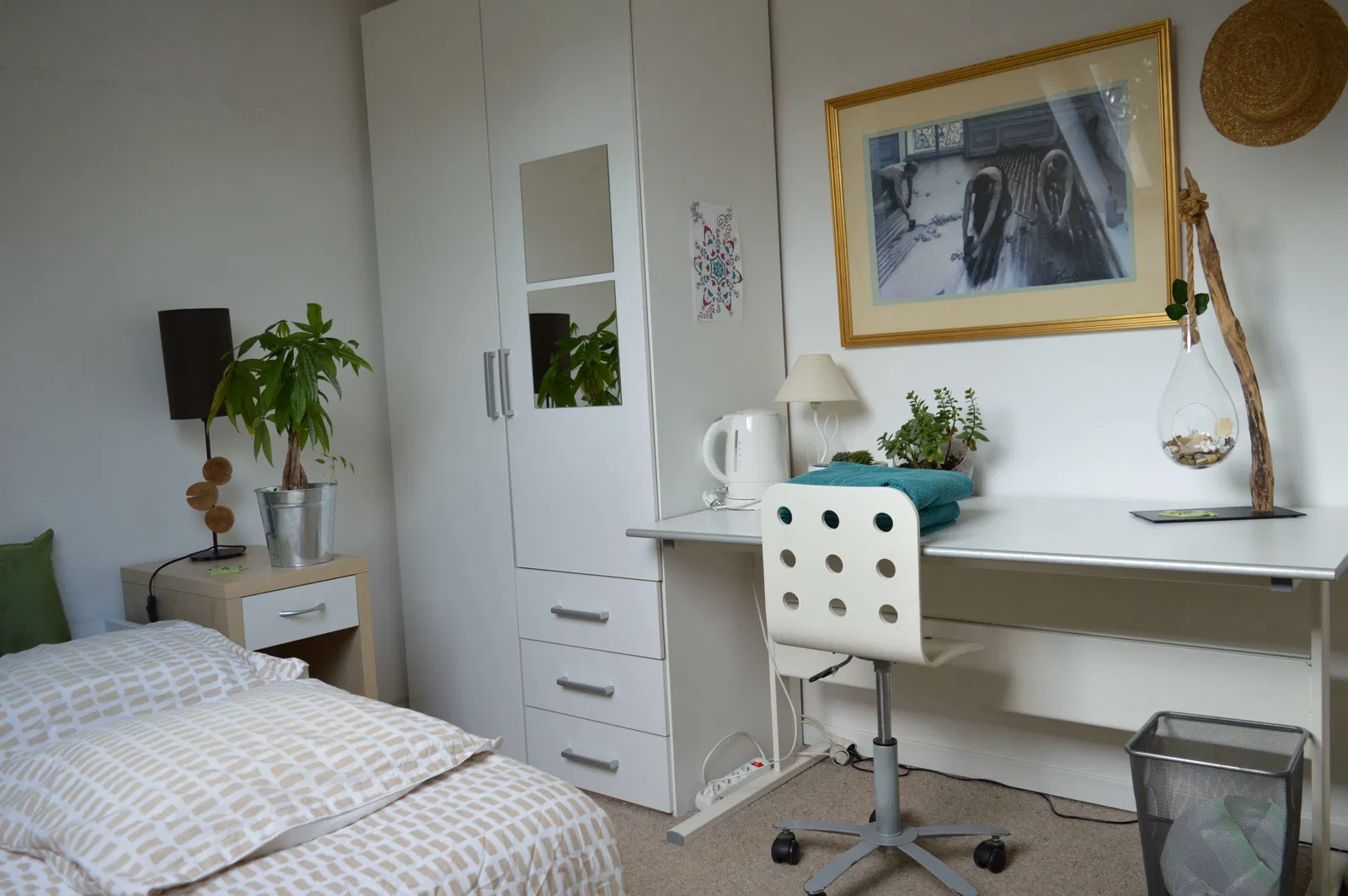 Room Rue Louise Michel in Guyancourt
