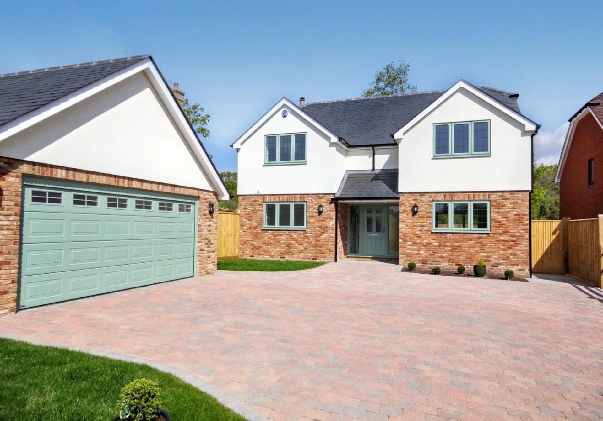 House Walshes Road in Wealden