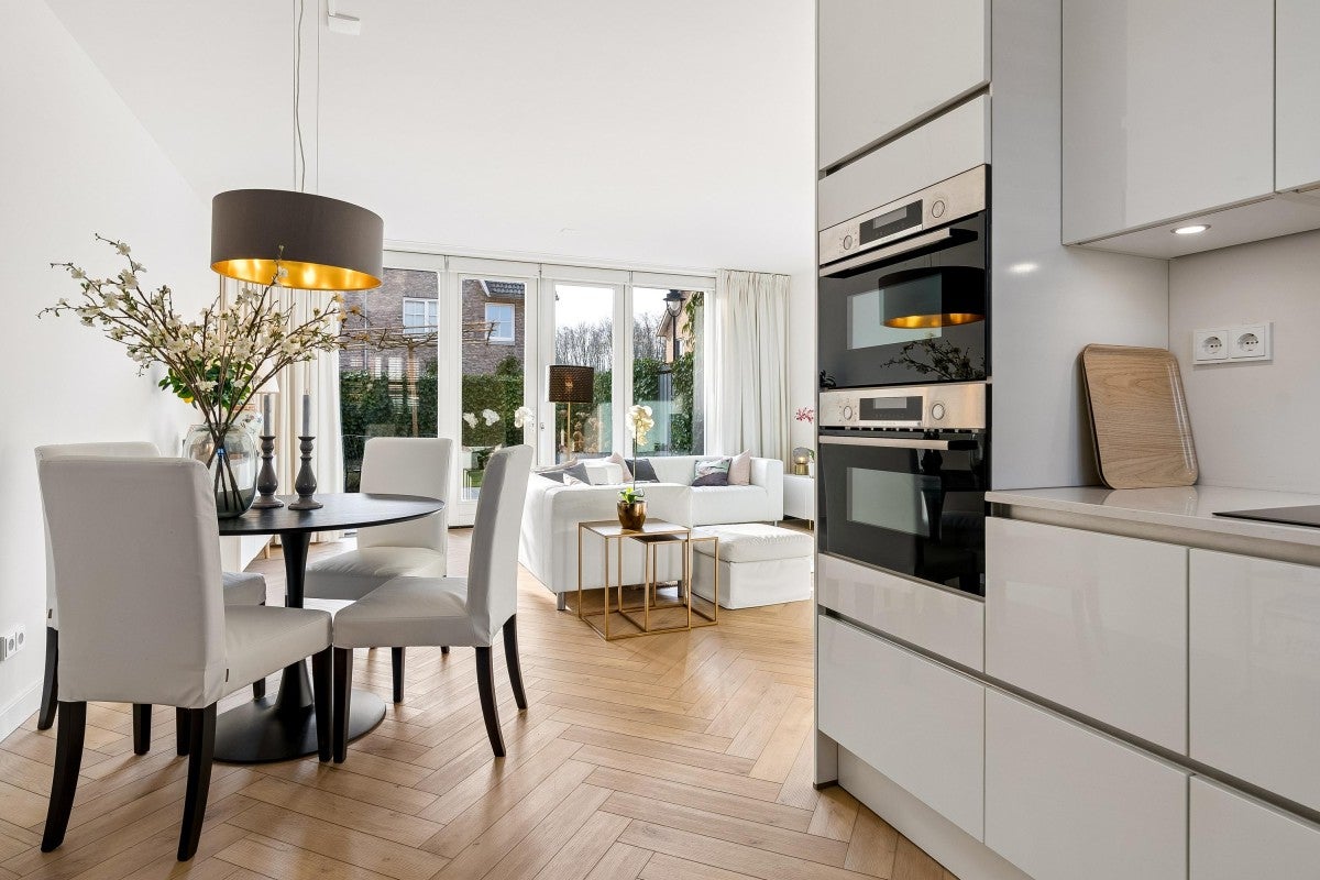 Hoekwoning te koop: Otto Sternstraat 16, Almere