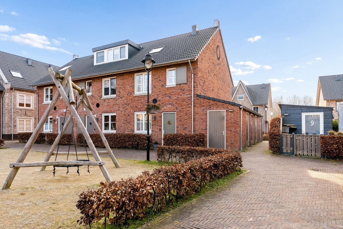 Huis Otto Sternstraat 16 in Almere