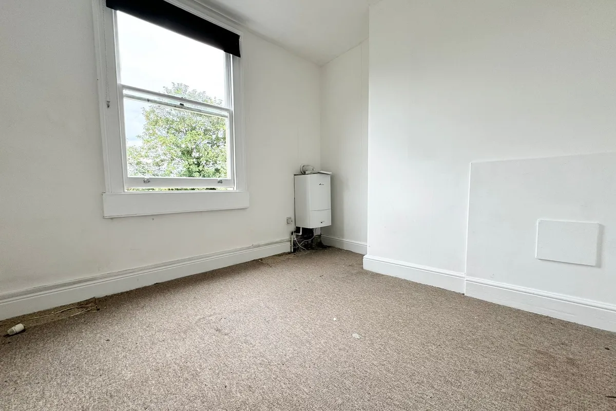 Flat Bathwick Street in Bath