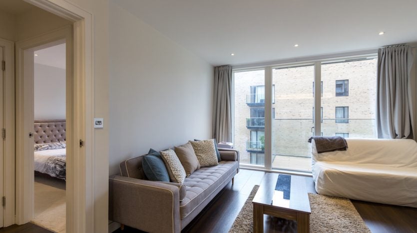 Flat Lionel Road South in Greater London