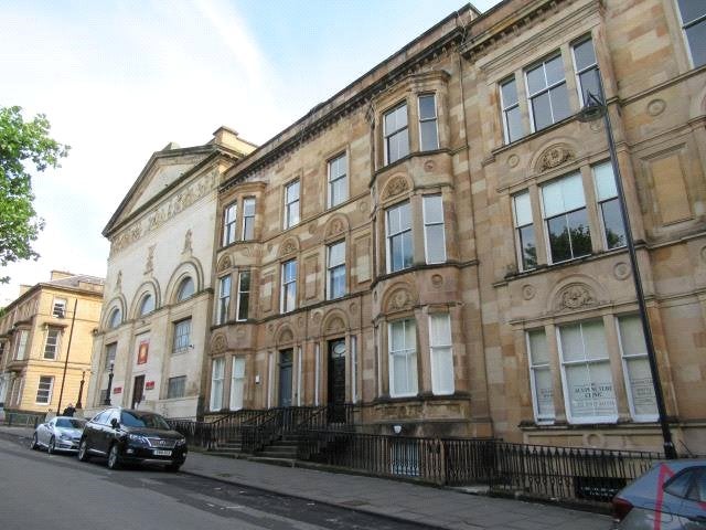 Flat La Belle Place in Glasgow