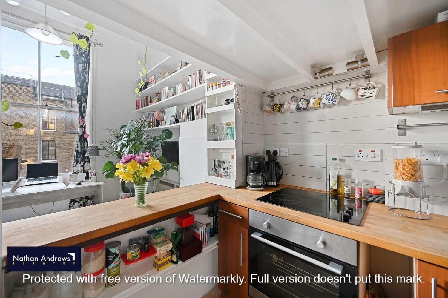 Flat Ladbroke Grove in City of Westminster