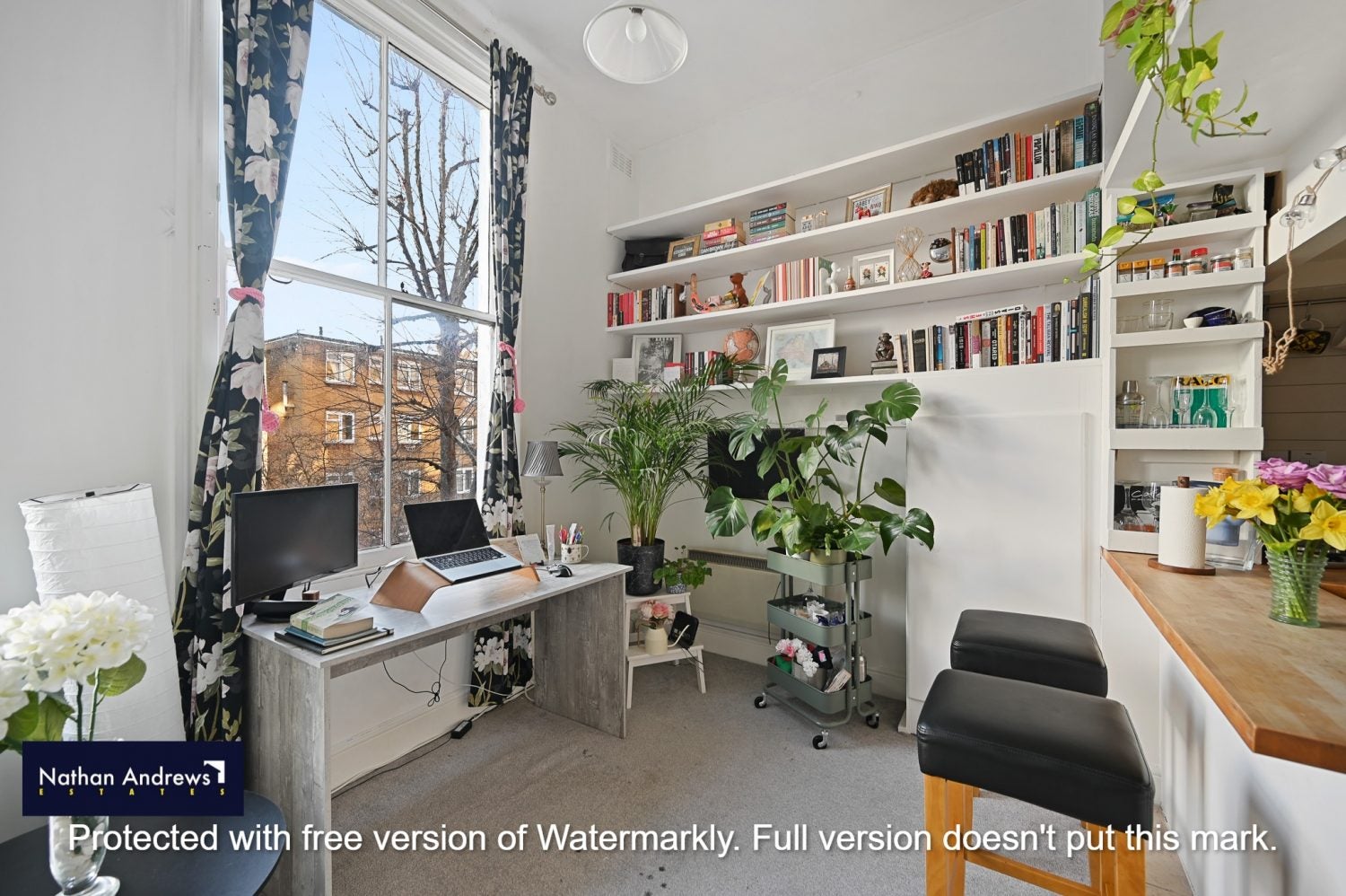 Flat Ladbroke Grove in City of Westminster