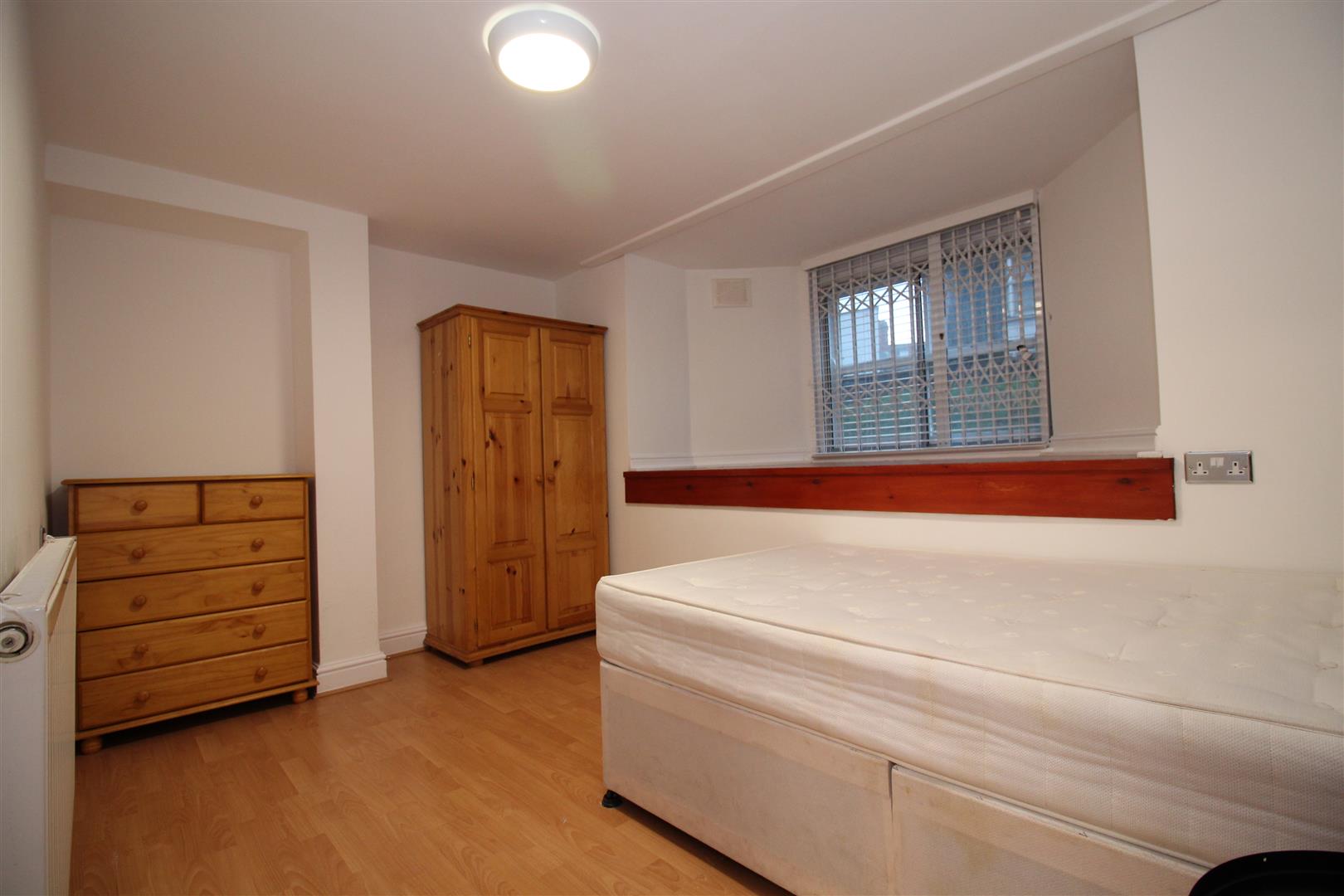 Flat Evington Road in Leicester